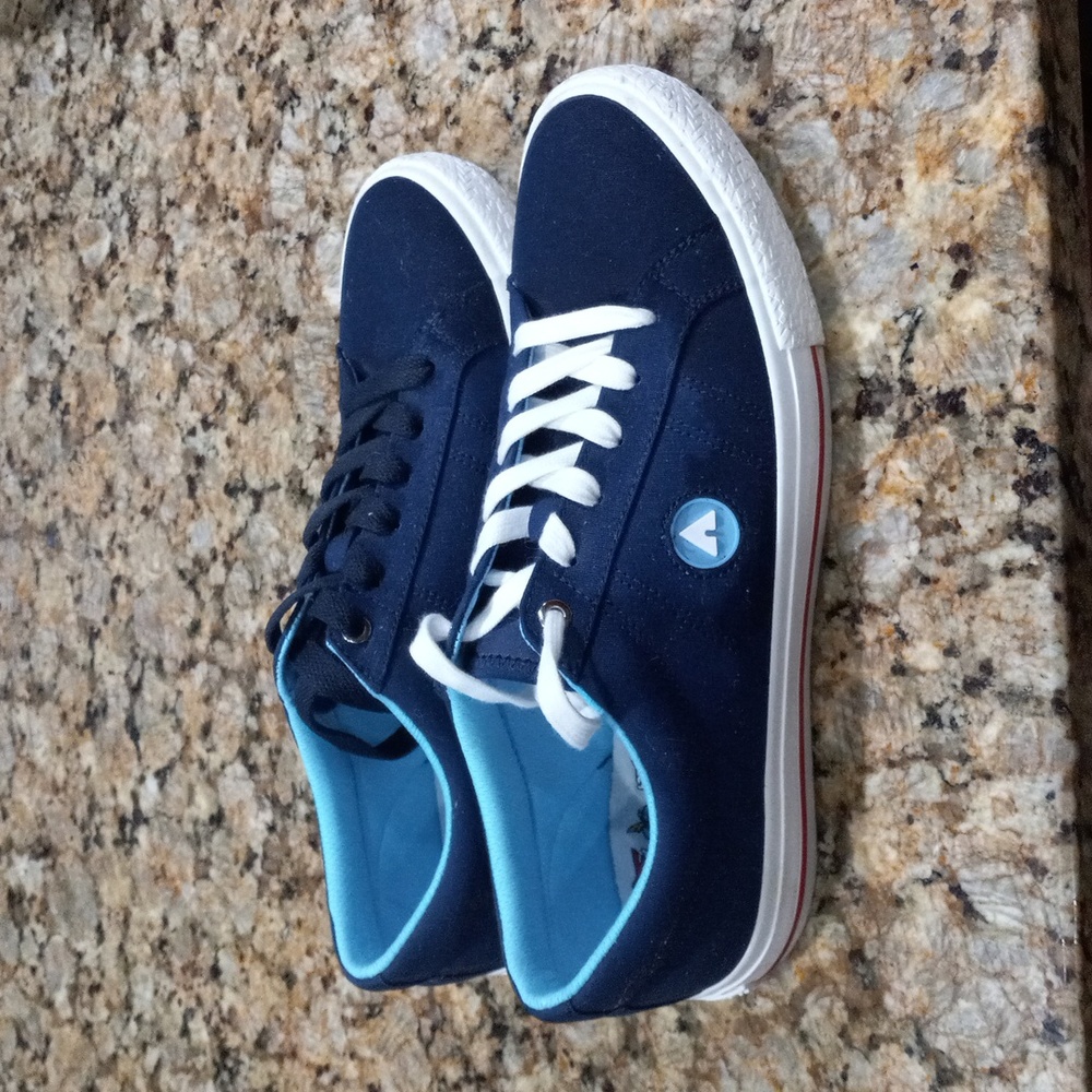 Airwalk "Warning" shoes